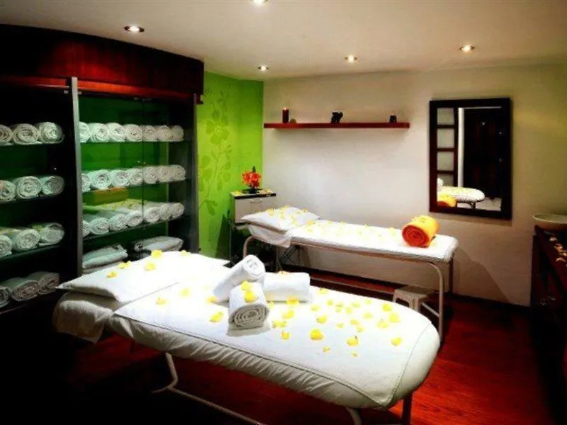 Nh Collection Quito Royal Hotel
