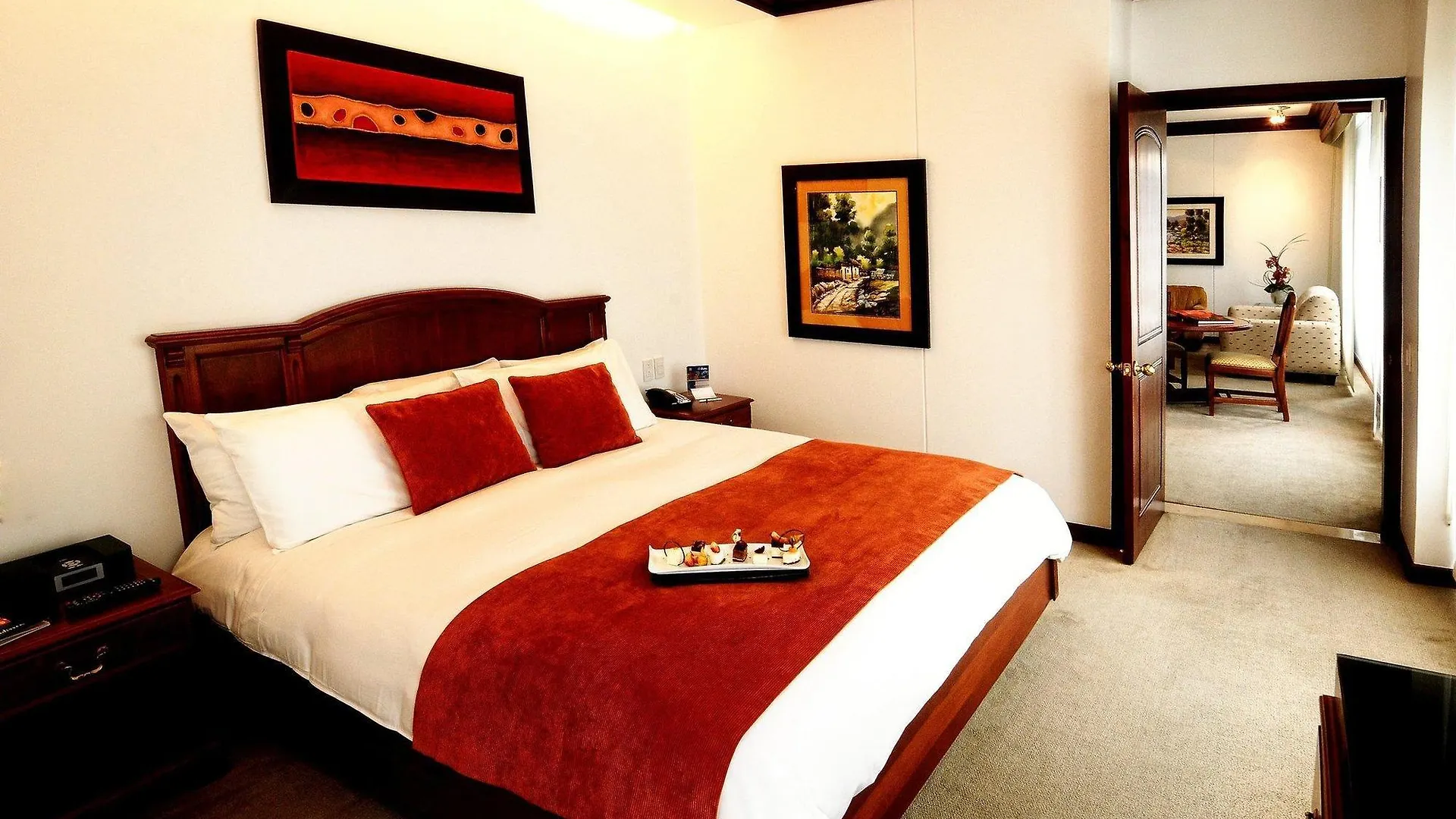 Nh Collection Quito Royal Hotel 5*,