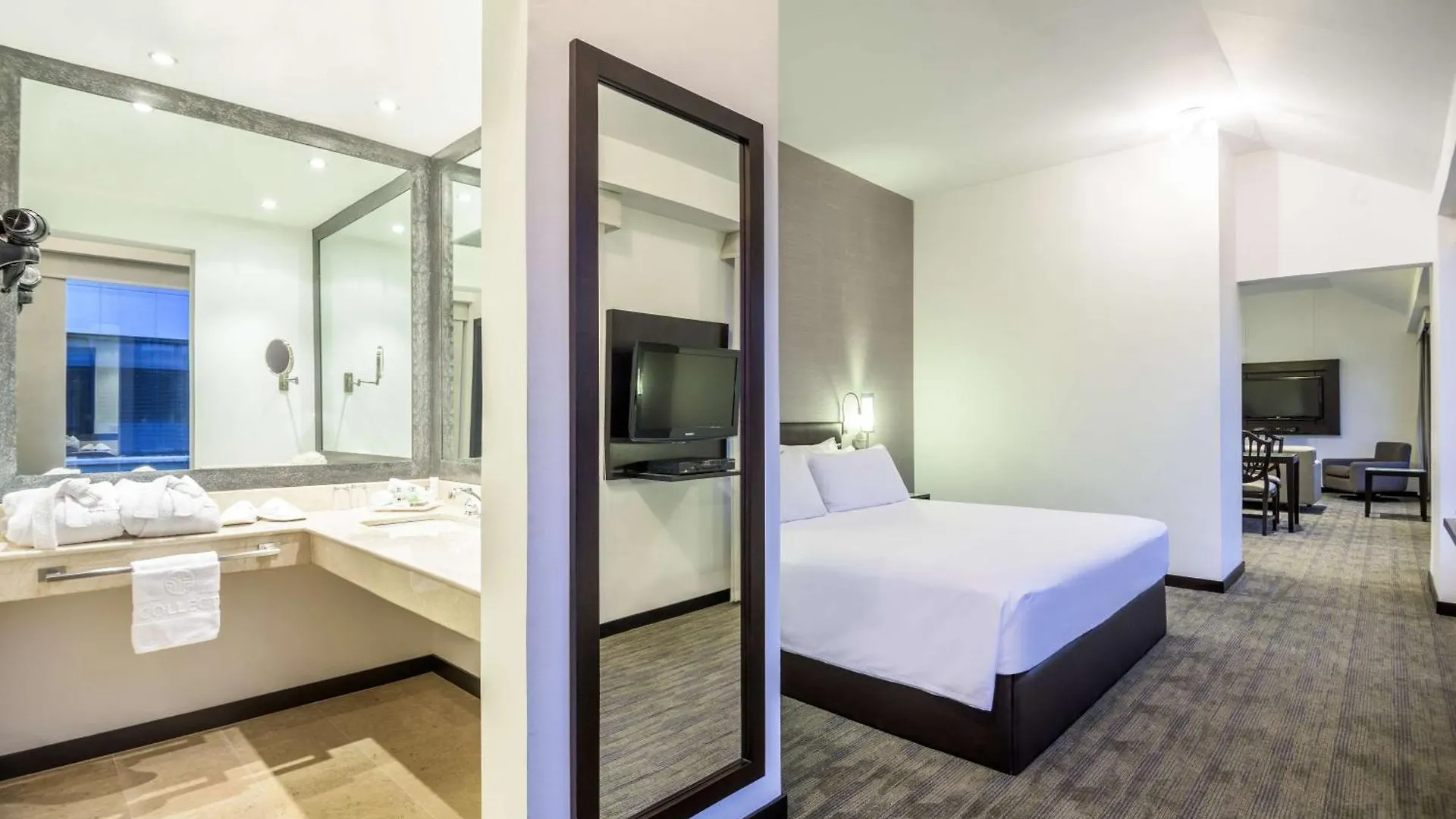 Nh Collection Quito Royal Hotel