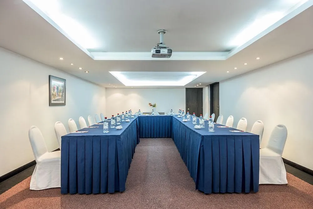 Nh Collection Quito Royal Hotel