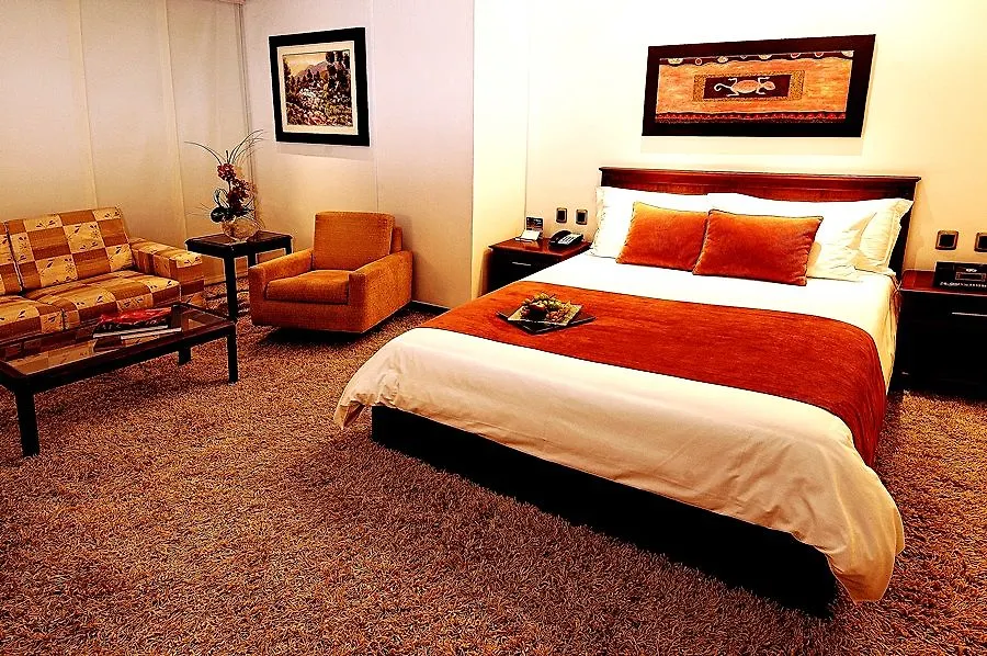 Nh Collection Quito Royal Hotel